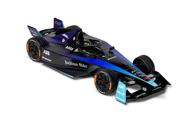 Mô hình xe đua Formula E Gen 3 tỉ lệ 1:43 ấn tượng cho dân mê 3D - Image 1