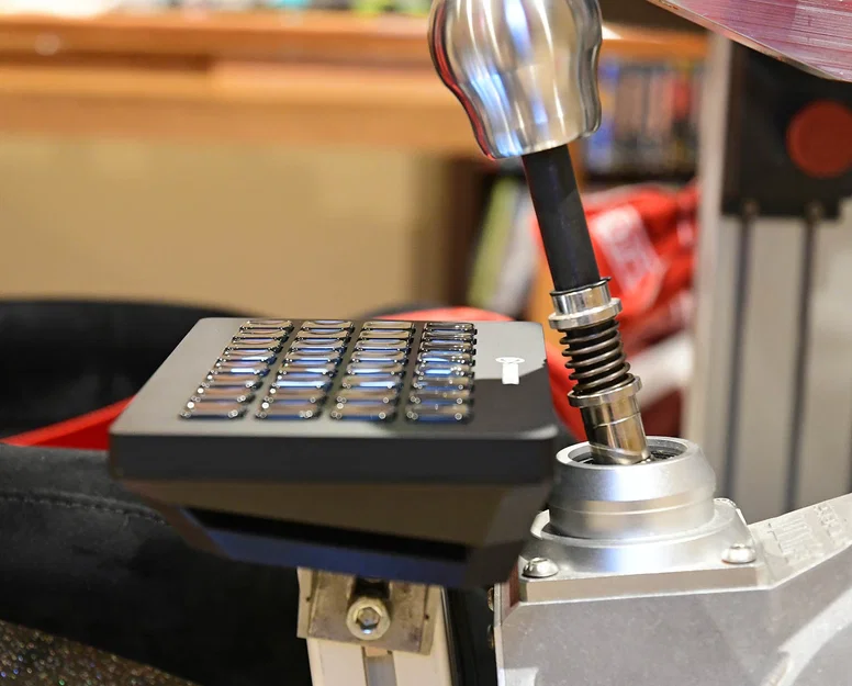 Mount M8 cho Profile của StreamDeck XL - Image 2