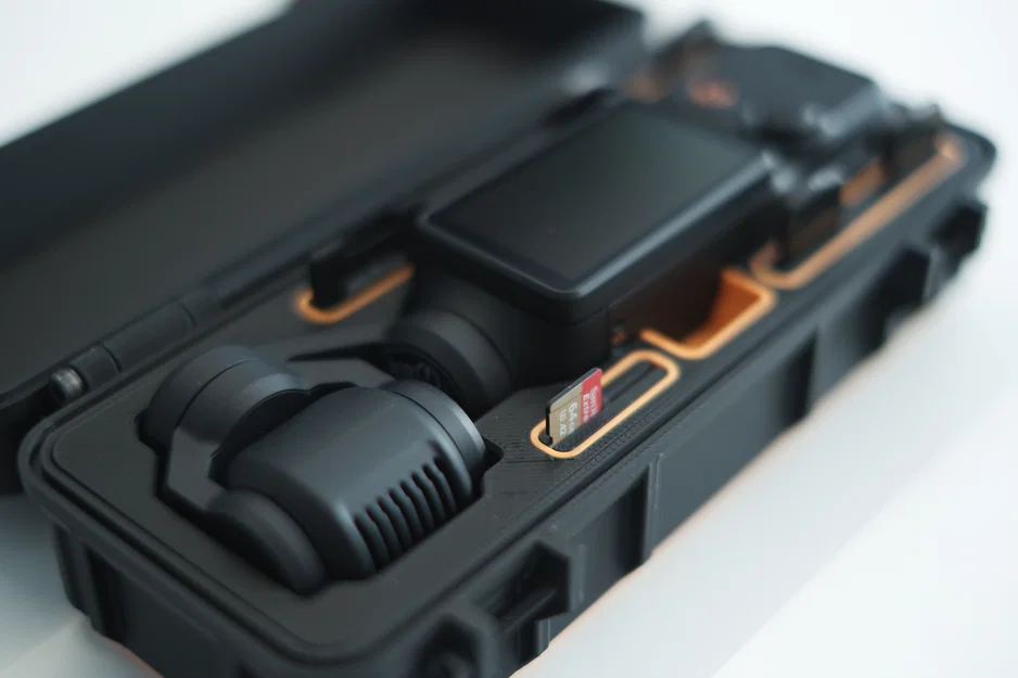 Miếng insert thẻ Micro SD cho hộp DJI Osmo Pocket 3 - Image 1