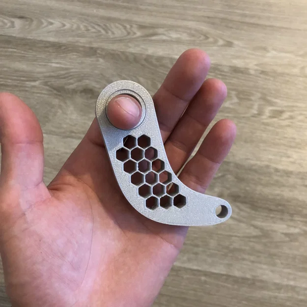 Spinner {PRINT IN PLACE} - Image 1