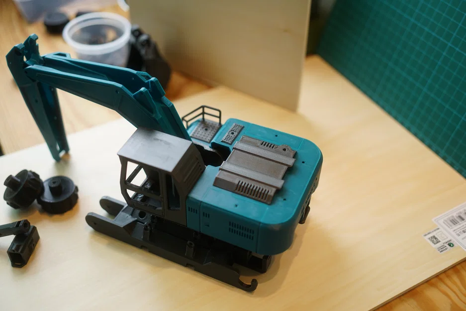 Mod tùy biến cho bộ DIY RC Excavator của ProfessorBoots - Image 3