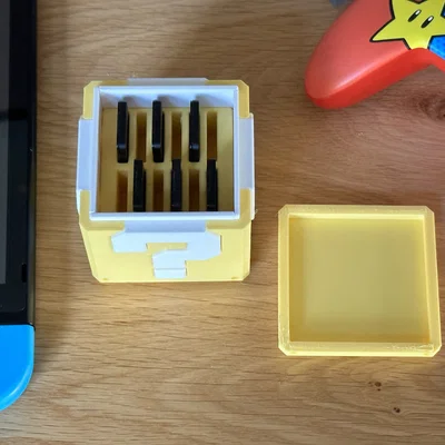 Khối Dấu Hỏi Super Mario & Giá Đỡ Cartridge