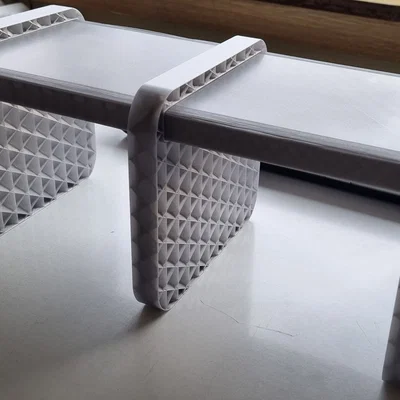 Kệ tự đứng có thể mở rộng (Self-standing shelf)