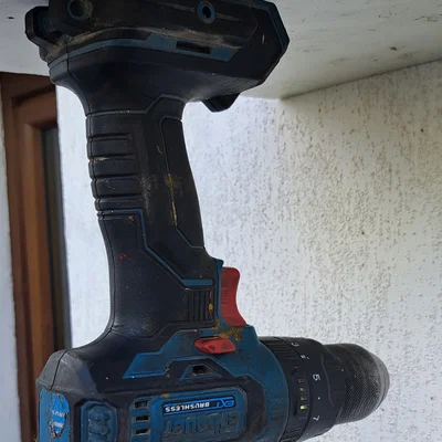 Giá treo máy cầm tay Erbauer - Giải pháp lưu trữ 3D gọn gàng