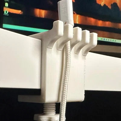 Kẹp giữ dây cáp USB cố định vào bàn (Screw Clamp) tiện lợi