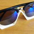 Giá đỡ mắt kính để bàn tối giản (Glasses Stand) in 3D - Thumbnail 1