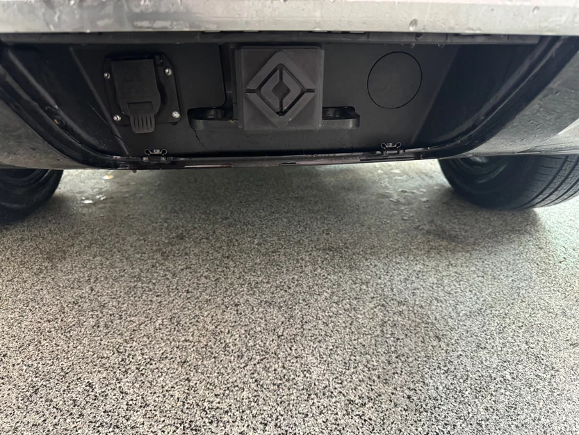 Remix Hộp Đồ Nghề Gắn Trailer Hitch cho Rivian R1S - Image 1