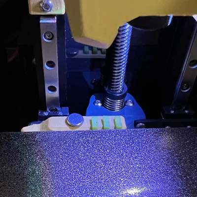 Voron 0.2: Auto Z nozzle touch switch + wiper (cho Kirigami bed frame)