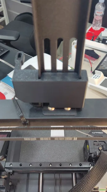 Bộ dẫn hướng sợi nhựa Ender 3 V3 KE giúp in ổn định hơn - Image 1