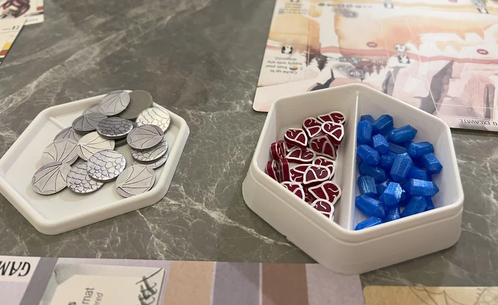 Khay Token Lục Giác Có Nắp (Hexagonal Token Trays with Lids) - Image 1