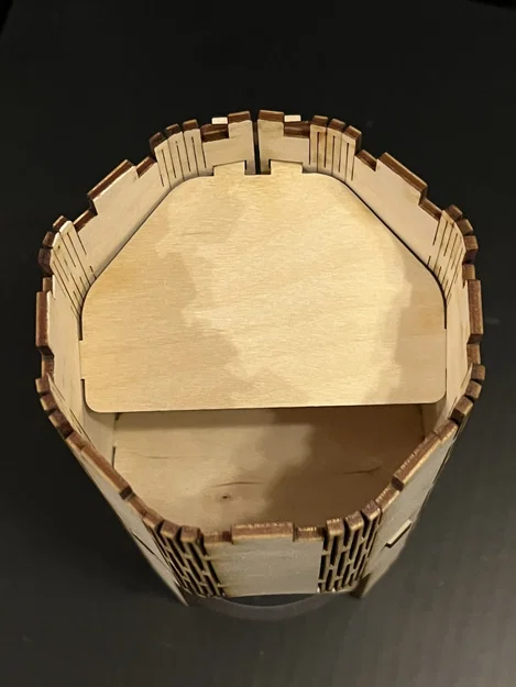 Dice Tower Flat-Pack Living Hinge cắt laser (lắp ráp nhanh) - Image 7