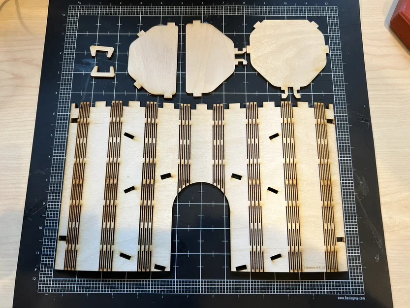 Dice Tower Flat-Pack Living Hinge cắt laser (lắp ráp nhanh) - Image 10