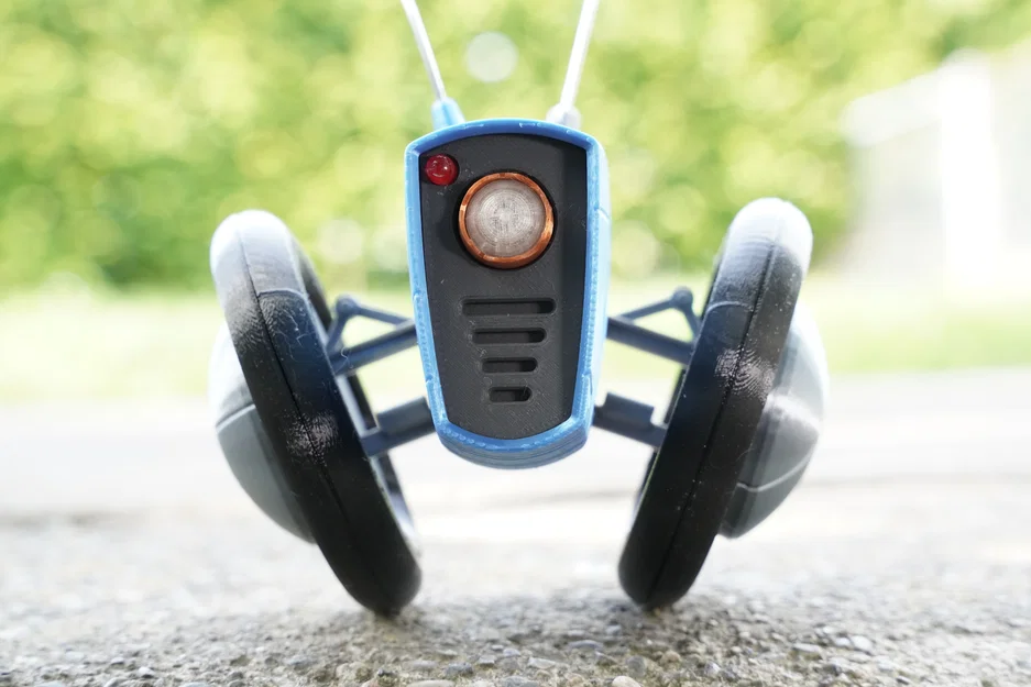 Robot Tested – Thiết kế bởi Adam Savage - Image 2