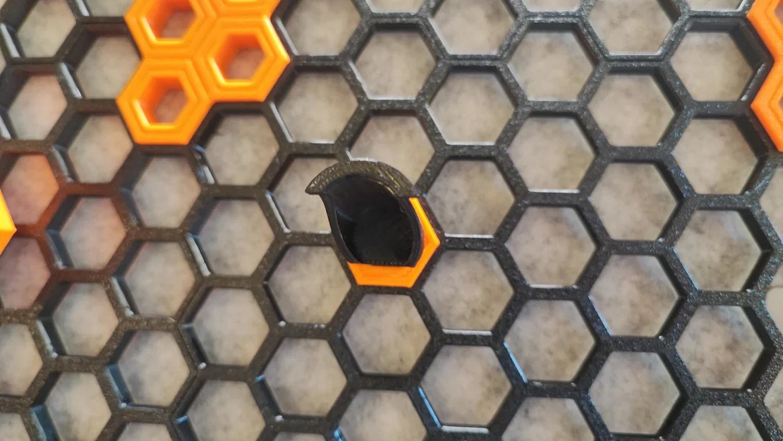 Giá treo băng keo điện tiện lợi cho hệ thống bảng treo HSW - Image 2