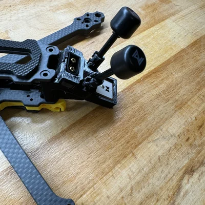 Speedybee Mario 5 Dual Antenna GPS WS-M181 XT60