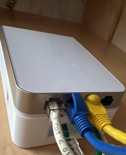 UniFi6 In-Wall Wall Mount Spacer U6-IW-US – Spacer ngàm treo tường - Image 4