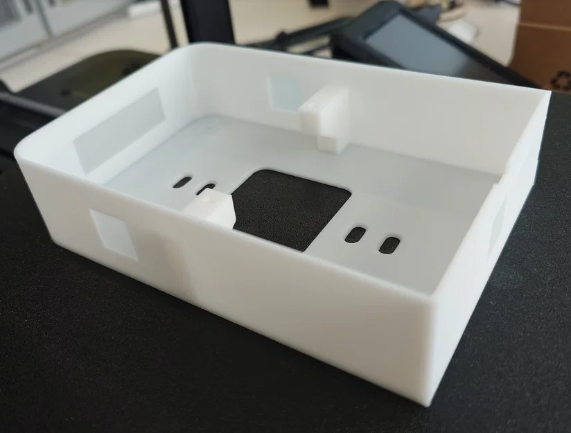 Khung đệm gắn tường UniFi6 In-Wall (Wall Mount Spacer) in 3D - Image 2