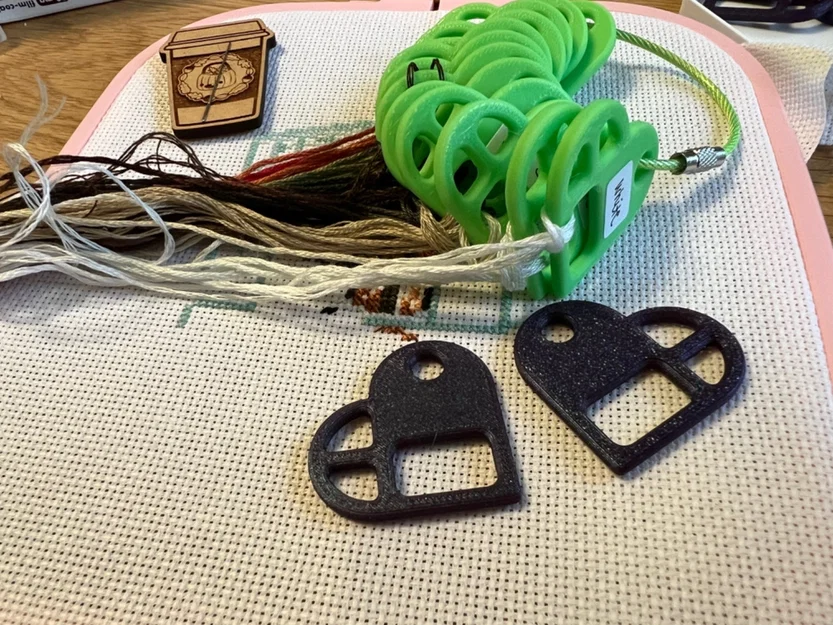 Floss drops hình trái tim / Thread organisers - Image 3