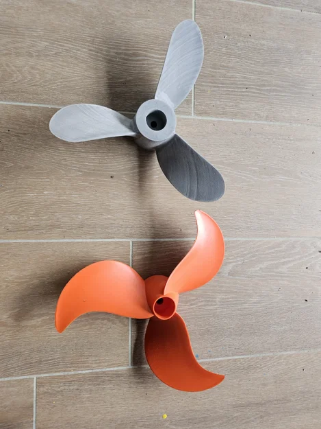 Cánh quạt chân vịt ngoài Torqeedo Cruise 4.0 (Torqeedo Cruise 4.0 outboard propeller) - Image 3