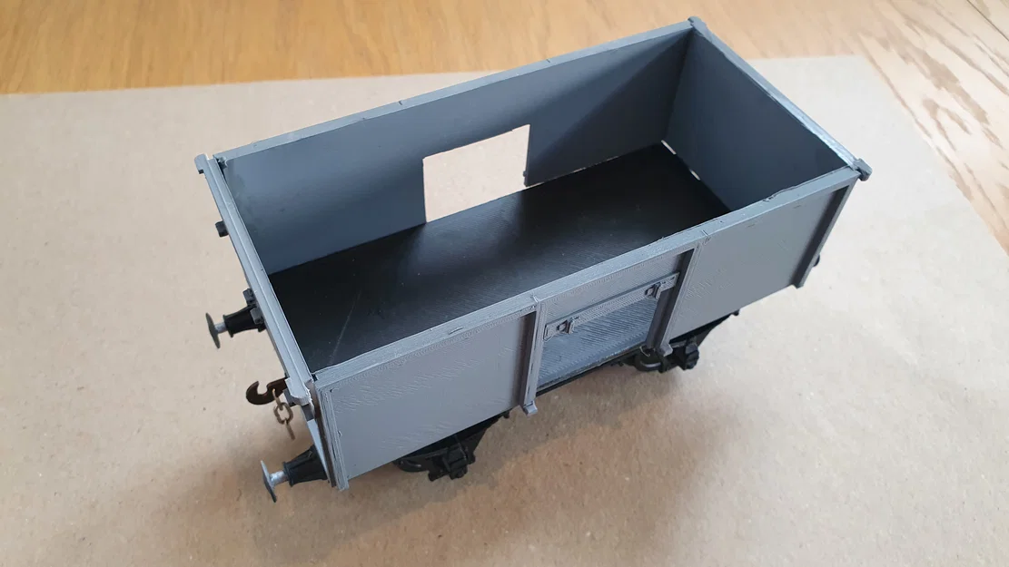 Gauge 1 Toa wagon chở khoáng sản 16 tấn (16-ton mineral Wagon) - Image 13