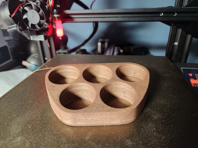 Kệ trưng bày beard oil & balm - Image 8