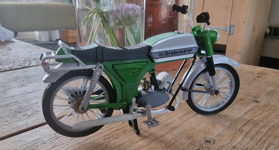 Mô hình xe cổ Zundapp CS50 đời 1977 tỷ lệ 1:10 - File in 3D - Image 11