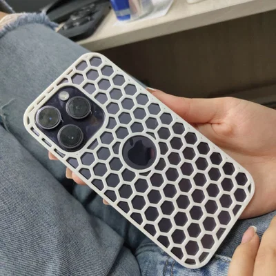 Ốp Lưng iPhone 14 Pro Họa Tiết Tổ Ong - File In 3D Độc Đáo