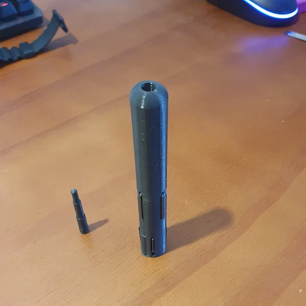 Tên lửa dẫn đường TOW-2A (mô hình 1:10) - Image 3