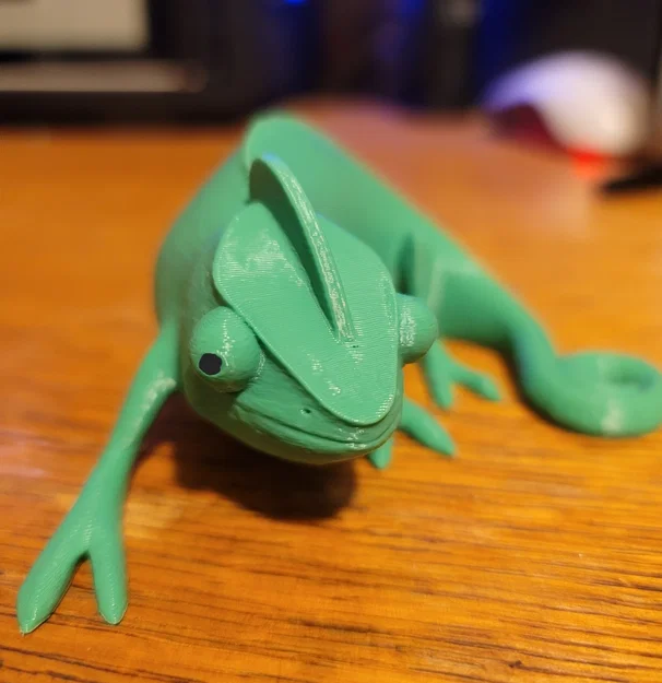 Mô hình tắc kè hoa (Crested Chameleon) chi tiết sắc nét để in 3D - Image 3