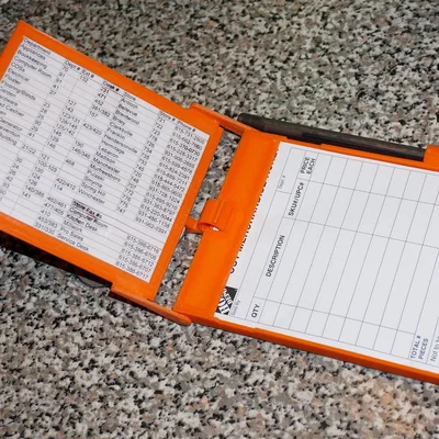 Giá đỡ sổ “Cut Ticket” Home Depot