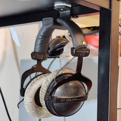 Móc/giá treo tai nghe gắn dưới bàn – Không cần supports!
