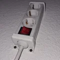 Giá Treo Tường Cho Power Strip (Mehrfachsteckdose Wandhalterung) - Thumbnail 1