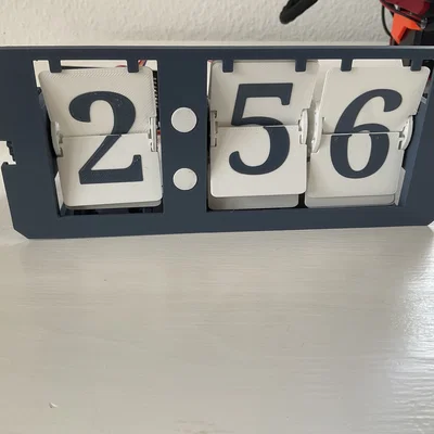 Split-Flap-Clock – Đồng hồ lật số Split Flap