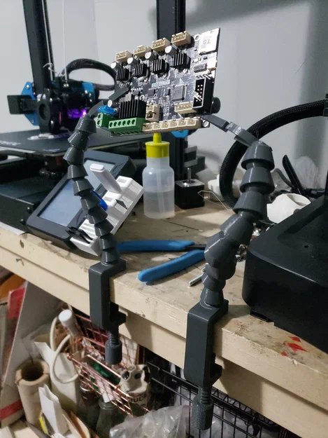 Kẹp Third Hand hàn thiếc in 3D hoàn toàn (Fully Printable Soldering Third Hand Clamp) - Image 2