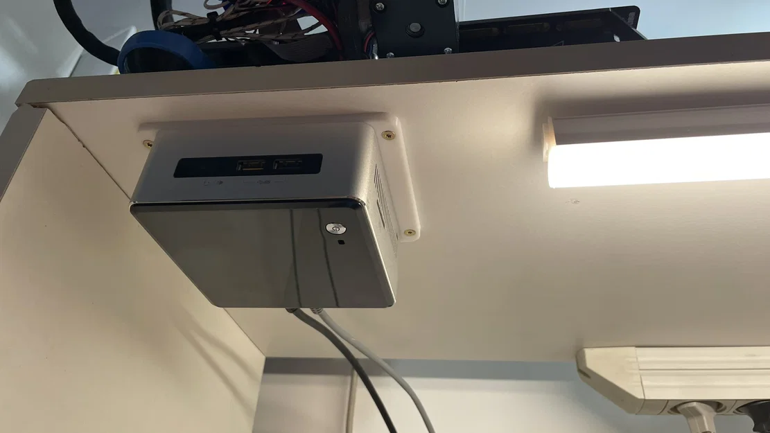 Giá treo tường và dưới bàn cho Intel NUC thế hệ 6 - Image 1