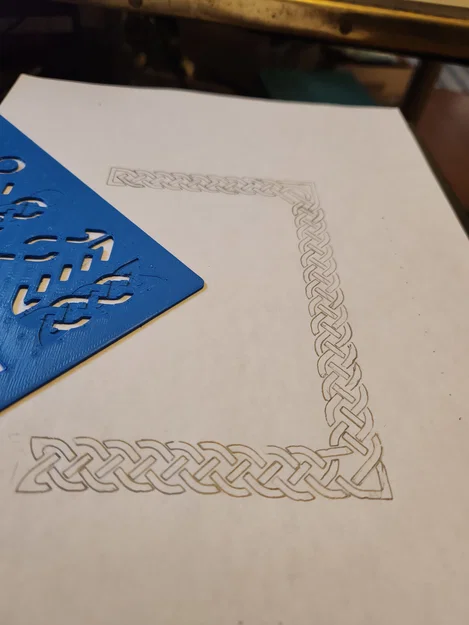 Template vẽ viền knotwork Celtic 4 sợi (4 strand) - Image 1