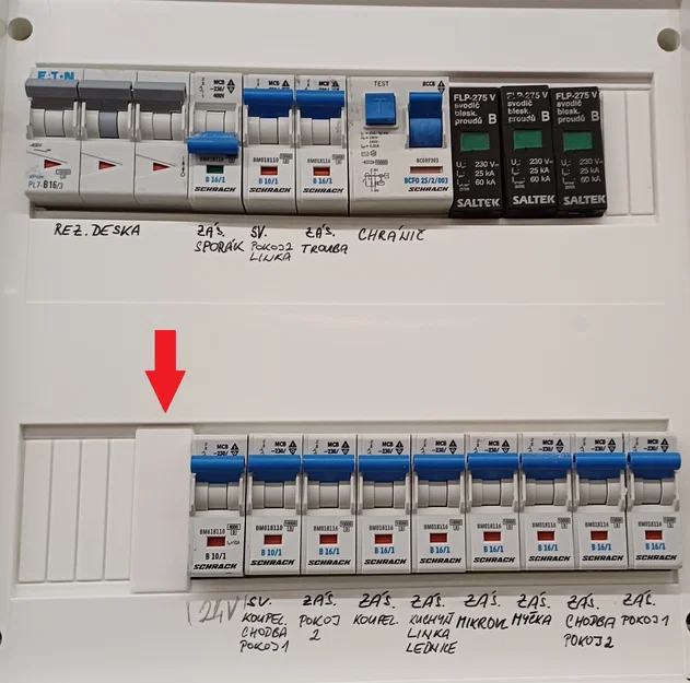 Miếng che khe trống cho tủ điện/DB box/panelboard sau khi tháo circuit breaker - Image 1