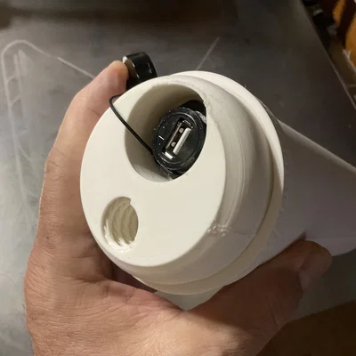 Vòm che/Radome ngoài trời gắn sào sơn cho RTL-SDR