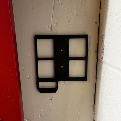 Giá treo tường sạc Milwaukee M12/M18 ổn định (Stabilized Wall Mount)