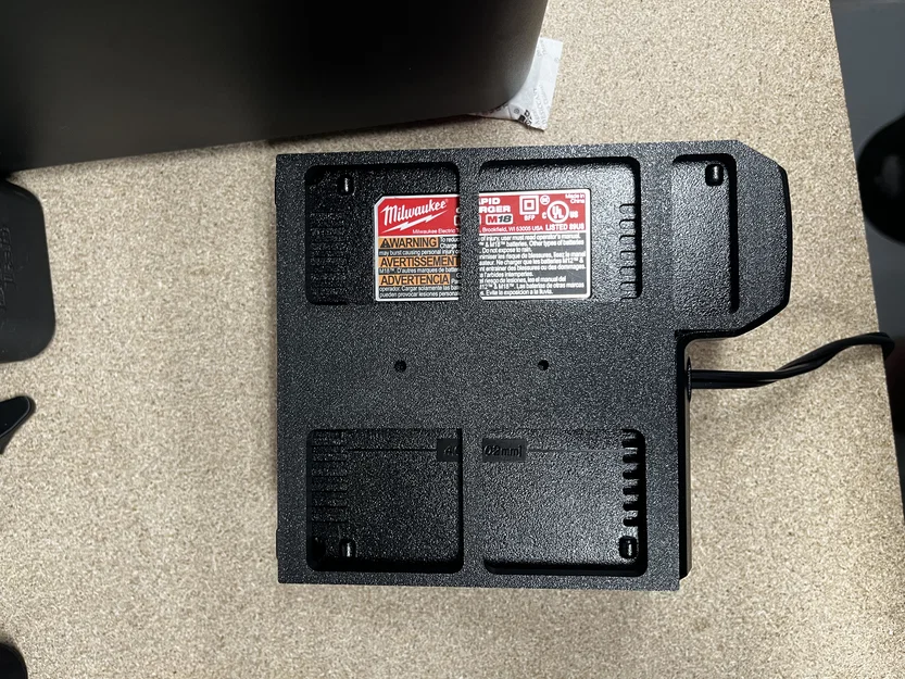 Giá treo tường sạc Milwaukee M12/M18 ổn định (Stabilized Wall Mount) - Image 4