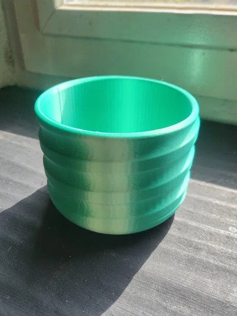 Chậu cây (Plant pot) chống thấm kiểu ren xoắn - Image 2