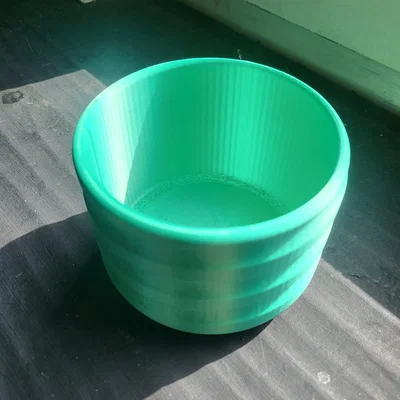 Chậu cây (Plant pot) chống thấm kiểu ren xoắn