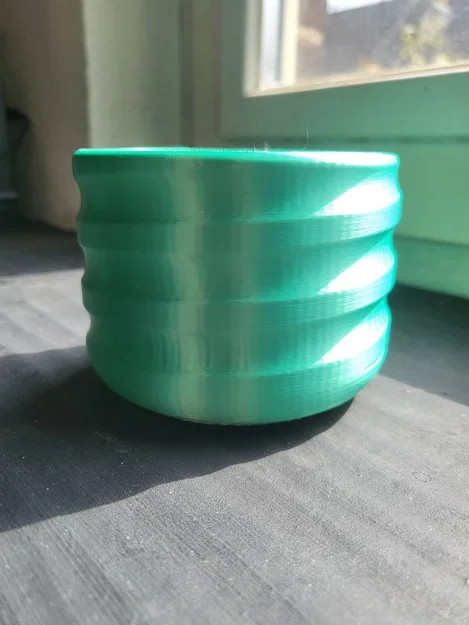 Chậu cây (Plant pot) chống thấm kiểu ren xoắn - Image 4
