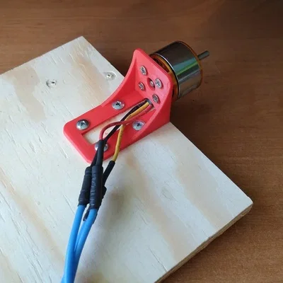 Ngàm gắn motor A2212 BLDC có rãnh đi dây (cables channel)