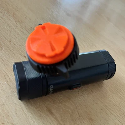 Ngàm chuyển đổi Garmin Male-to-Male cho đèn xe đạp Varia
