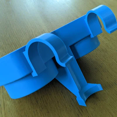 Khay đựng nước gắn khung hồ bơi - Giải pháp tiện ích cho mùa hè