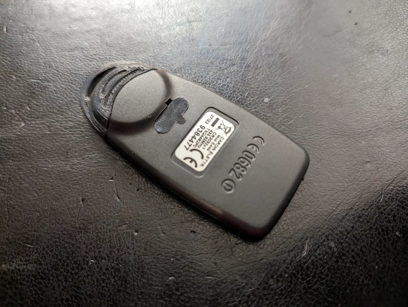 Nắp pin thay thế cho remote Cardin S449 - Image 3