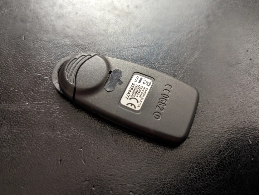 Nắp pin thay thế cho remote Cardin S449 - Image 4