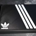 Mô hình Adidas Mini Shoe box - Hộp đựng đồ 3D phong cách - Thumbnail 2