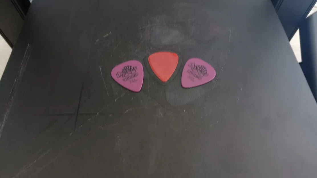 Tự in gảy đàn Guitar (Guitar Pick) 3D tiện lợi và bền bỉ - Image 1